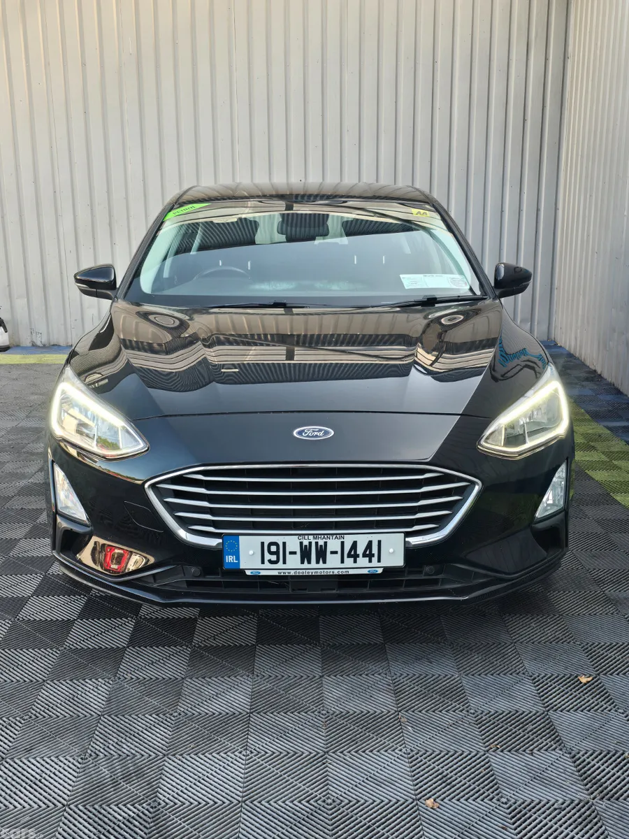 Ford Focus Hatchback, Petrol, 2019, Black