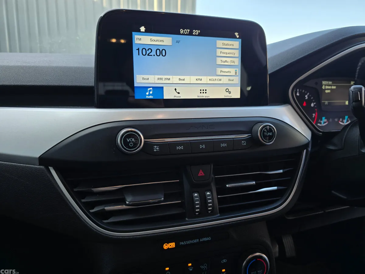 Ford Focus Hatchback, Petrol, 2019, Black