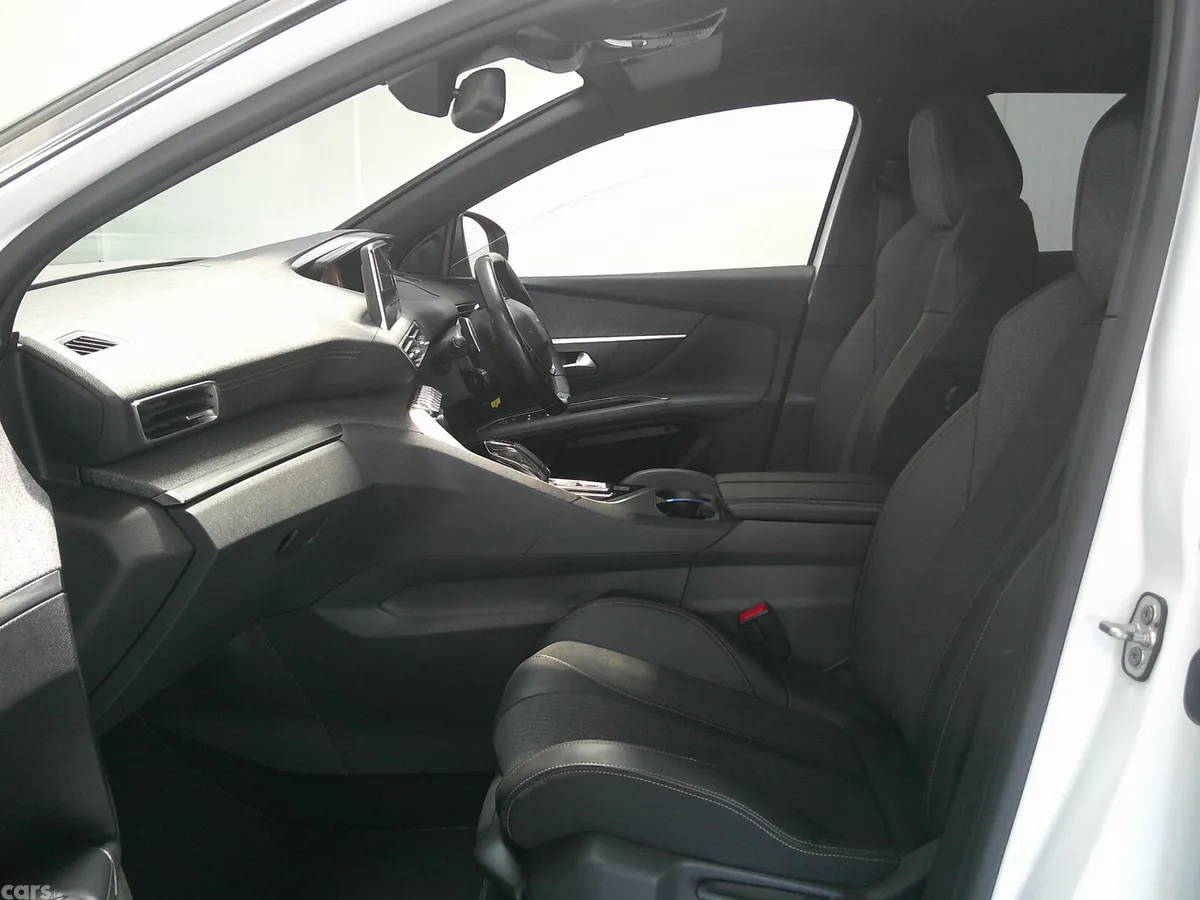 Peugeot 3008 SUV, Diesel, 2019, White