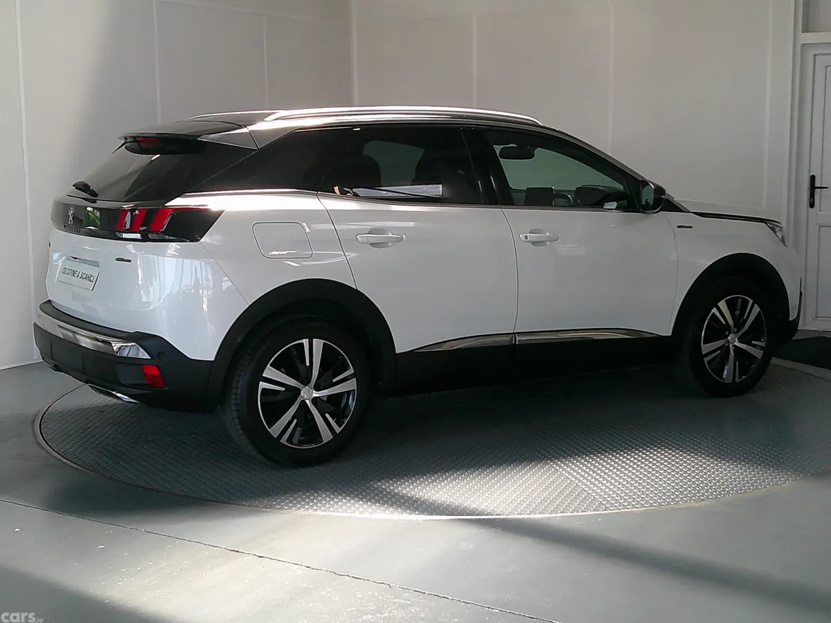 Peugeot 3008 SUV, Diesel, 2019, White