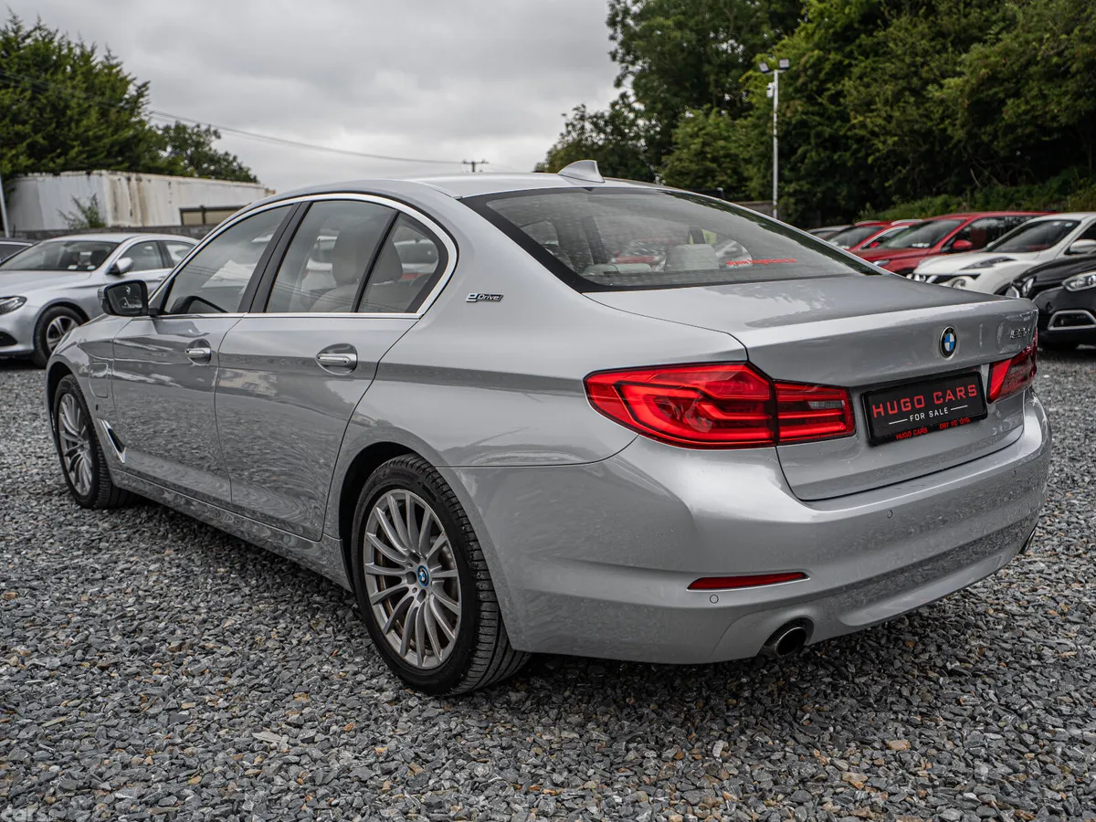 BMW 5-Series Saloon, Petrol Plug-in Hybrid, 2017, Grey