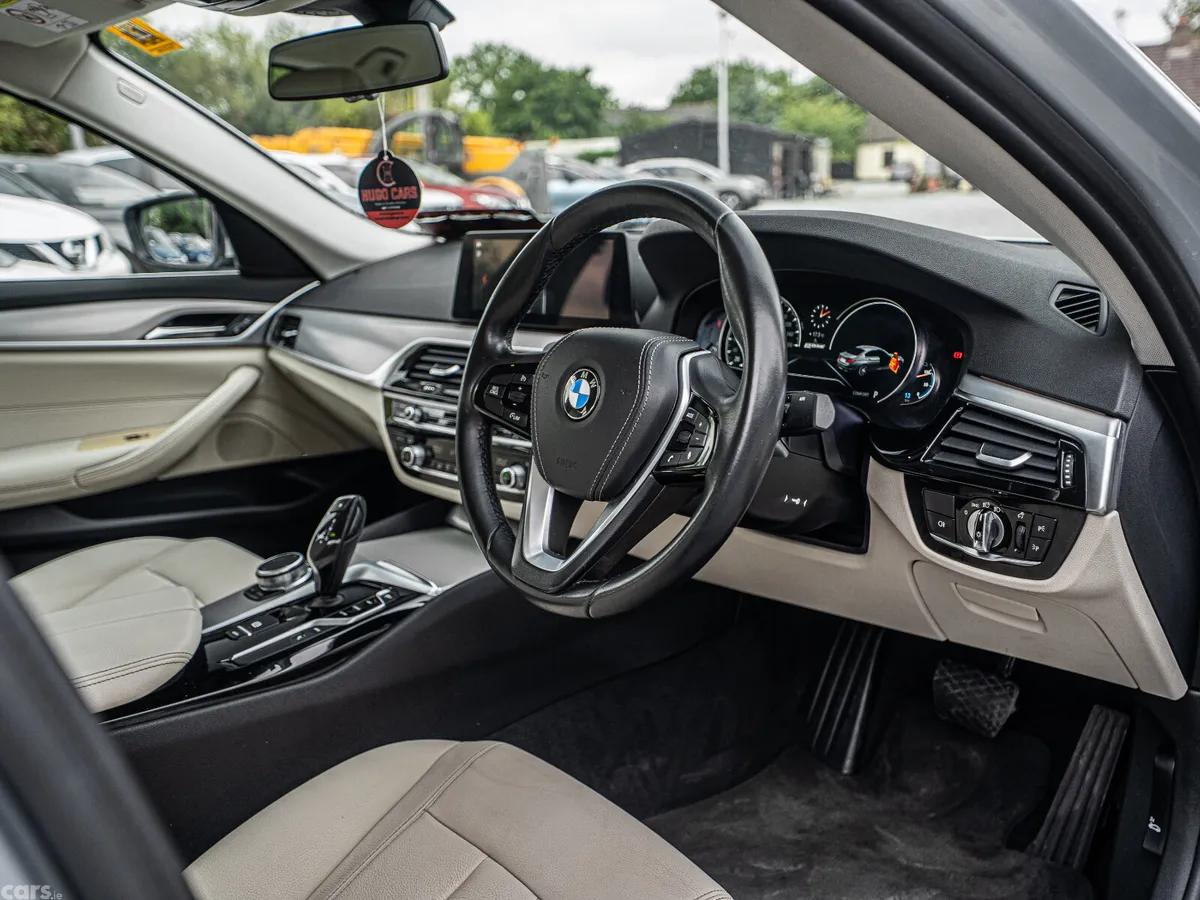 BMW 5-Series Saloon, Petrol Plug-in Hybrid, 2017, Grey