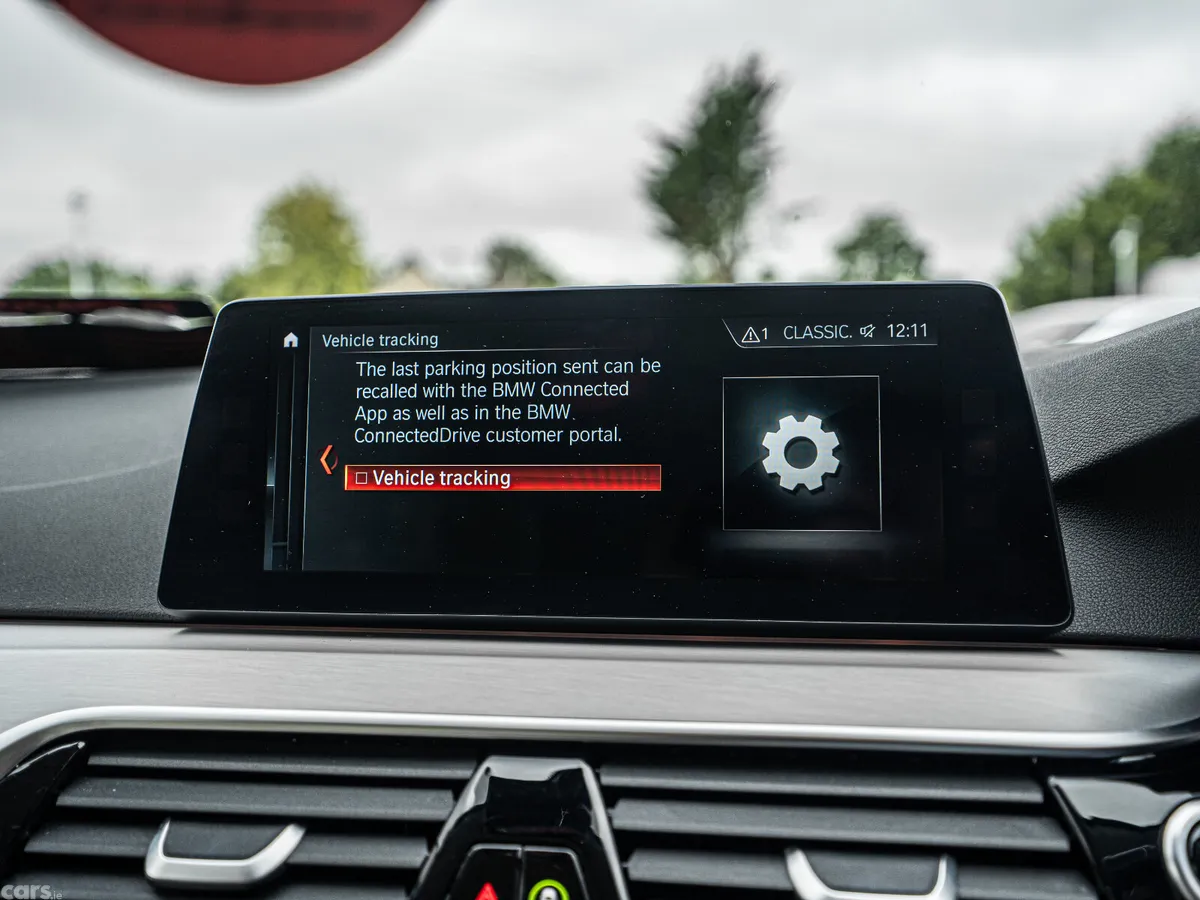 BMW 5-Series Saloon, Petrol Plug-in Hybrid, 2017, Grey