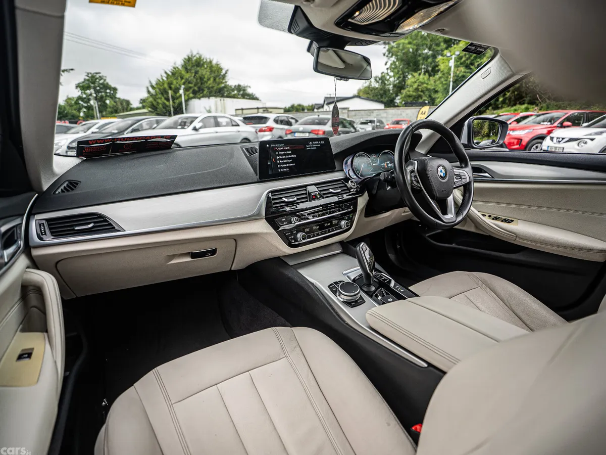 BMW 5-Series Saloon, Petrol Plug-in Hybrid, 2017, Grey