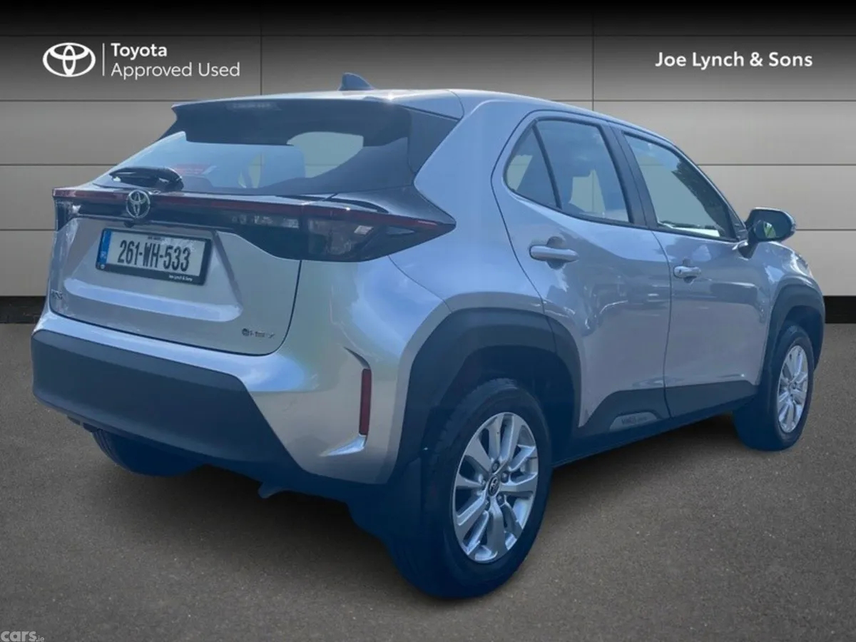 Toyota Yaris Cross SUV, Petrol Hybrid, 2026, Grey
