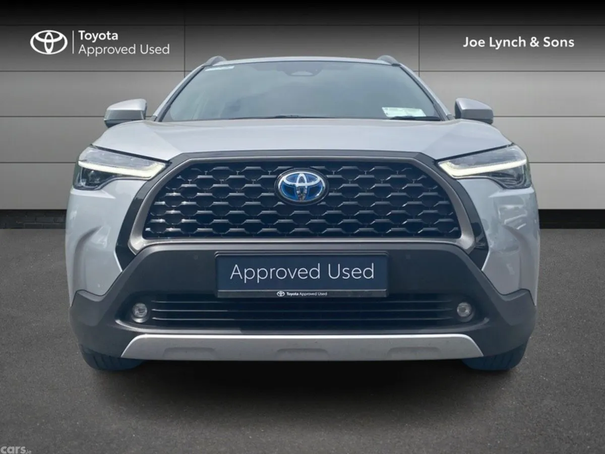 Toyota Corolla Cross Hatchback, Petrol Hybrid, 2024, Silver