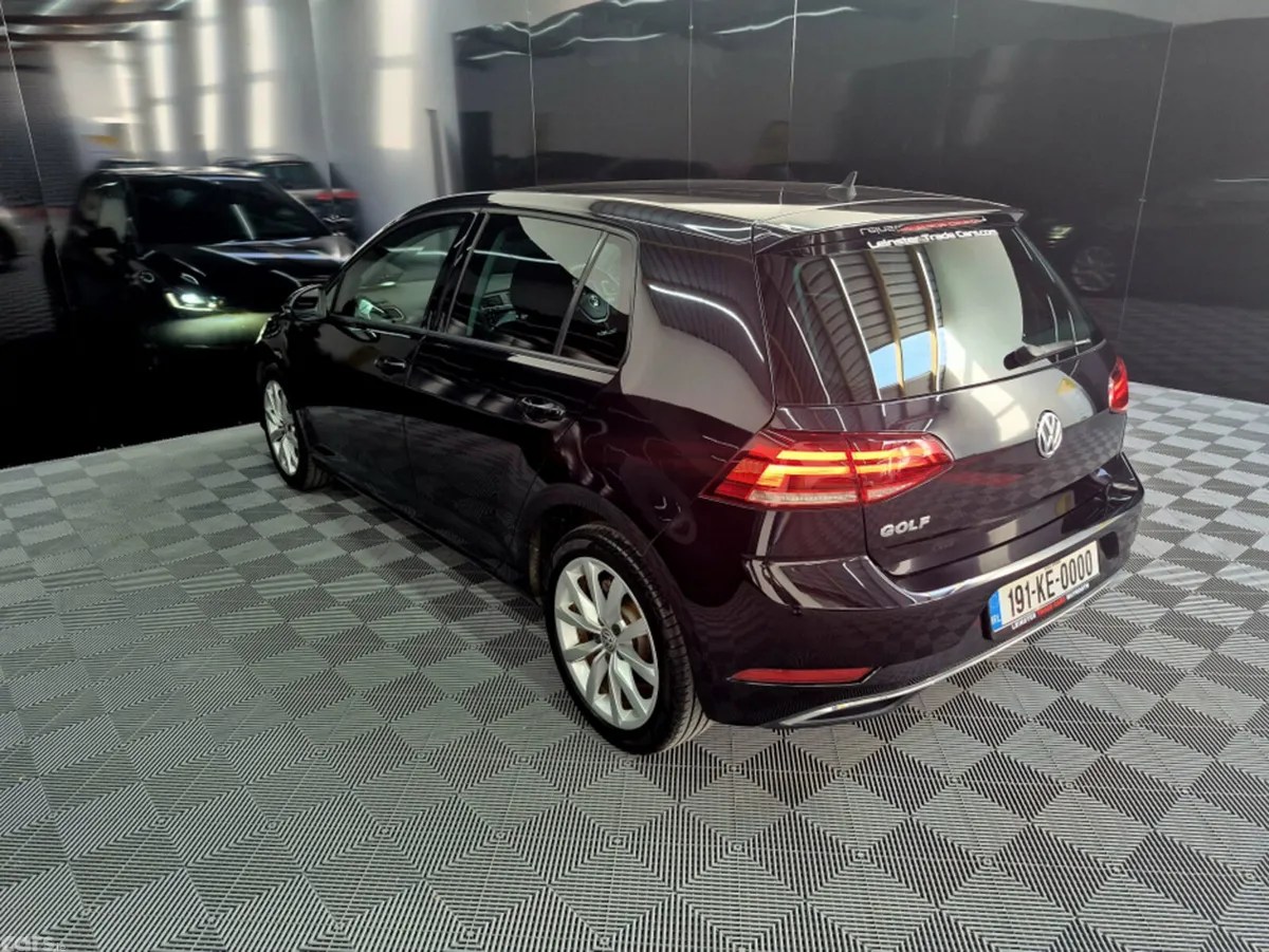 Volkswagen Golf Hatchback, Petrol, 2019, Black