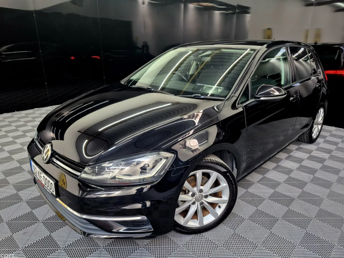 Volkswagen Golf Hatchback, Petrol, 2019, Black