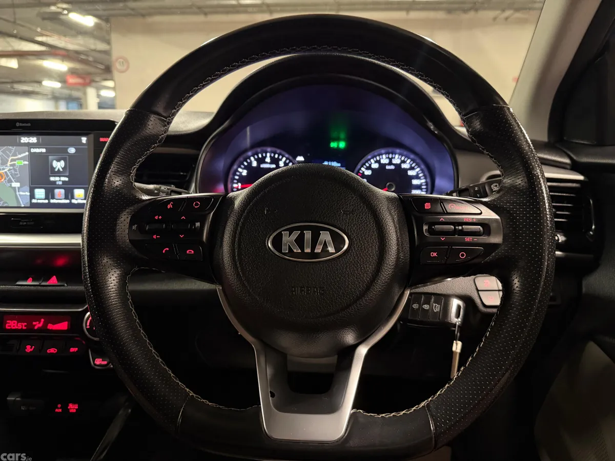 Kia Stonic Hatchback, Petrol, 2021, Blue