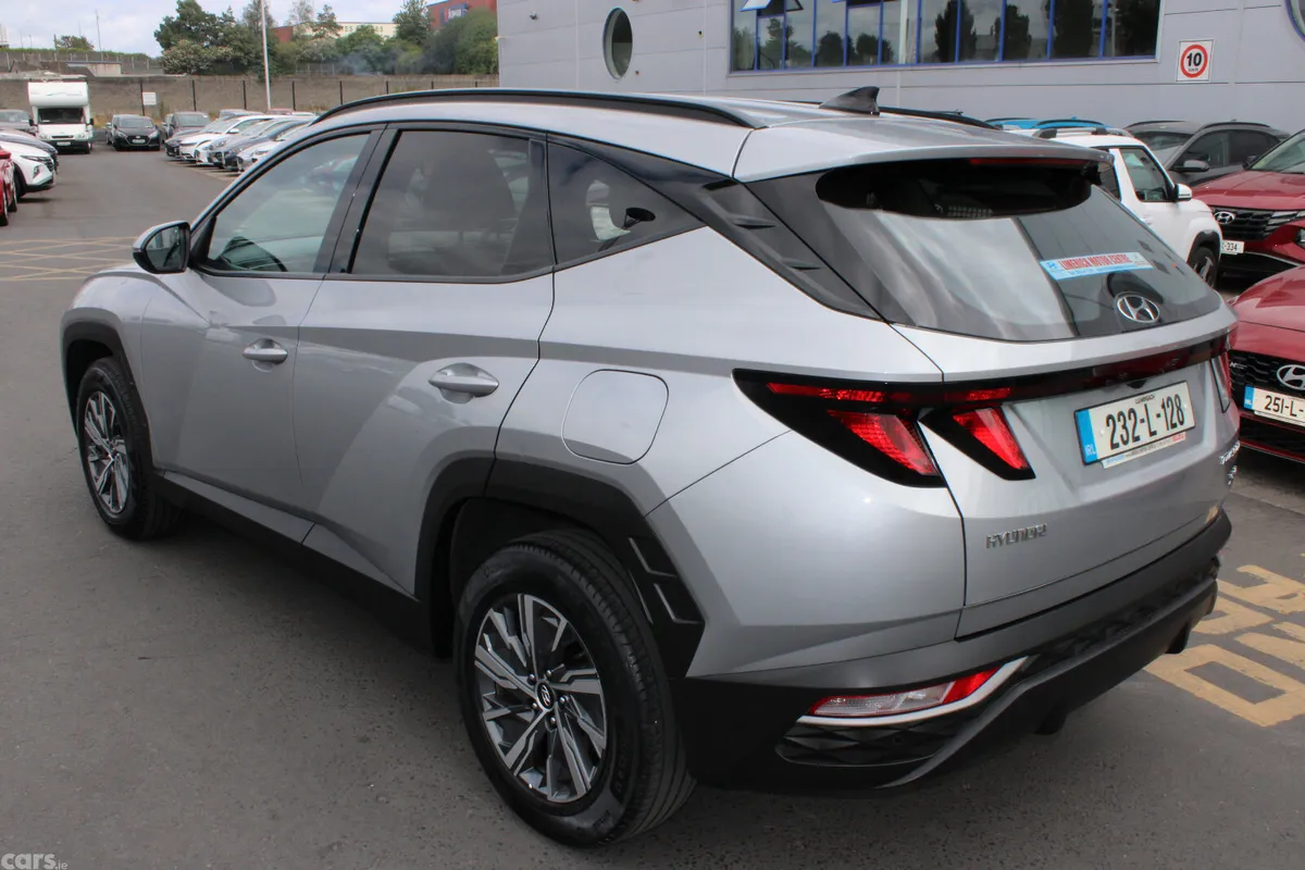 Hyundai Tucson SUV, Petrol Hybrid, 2023, Grey