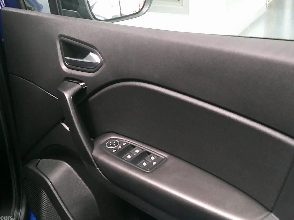 Renault Captur Hatchback, Diesel, 2020, Blue