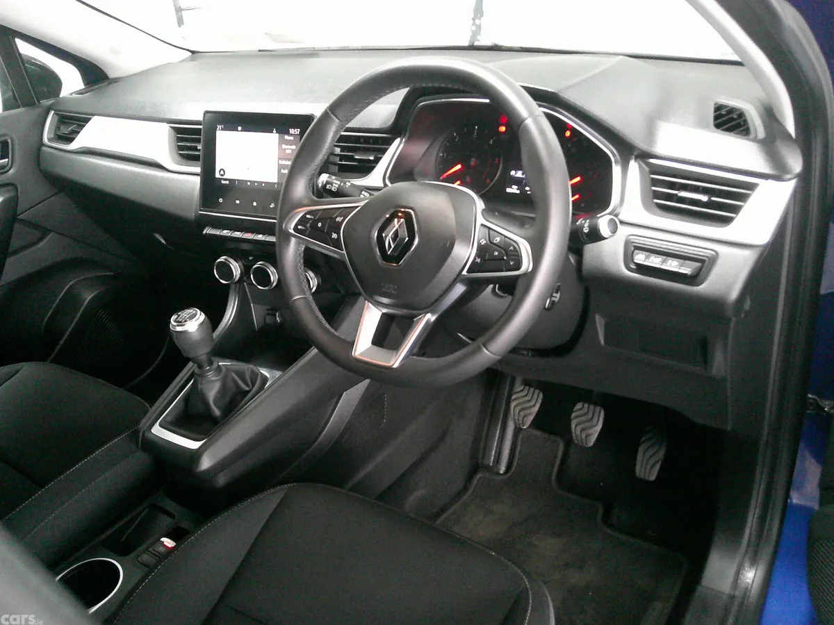 Renault Captur Hatchback, Diesel, 2020, Blue
