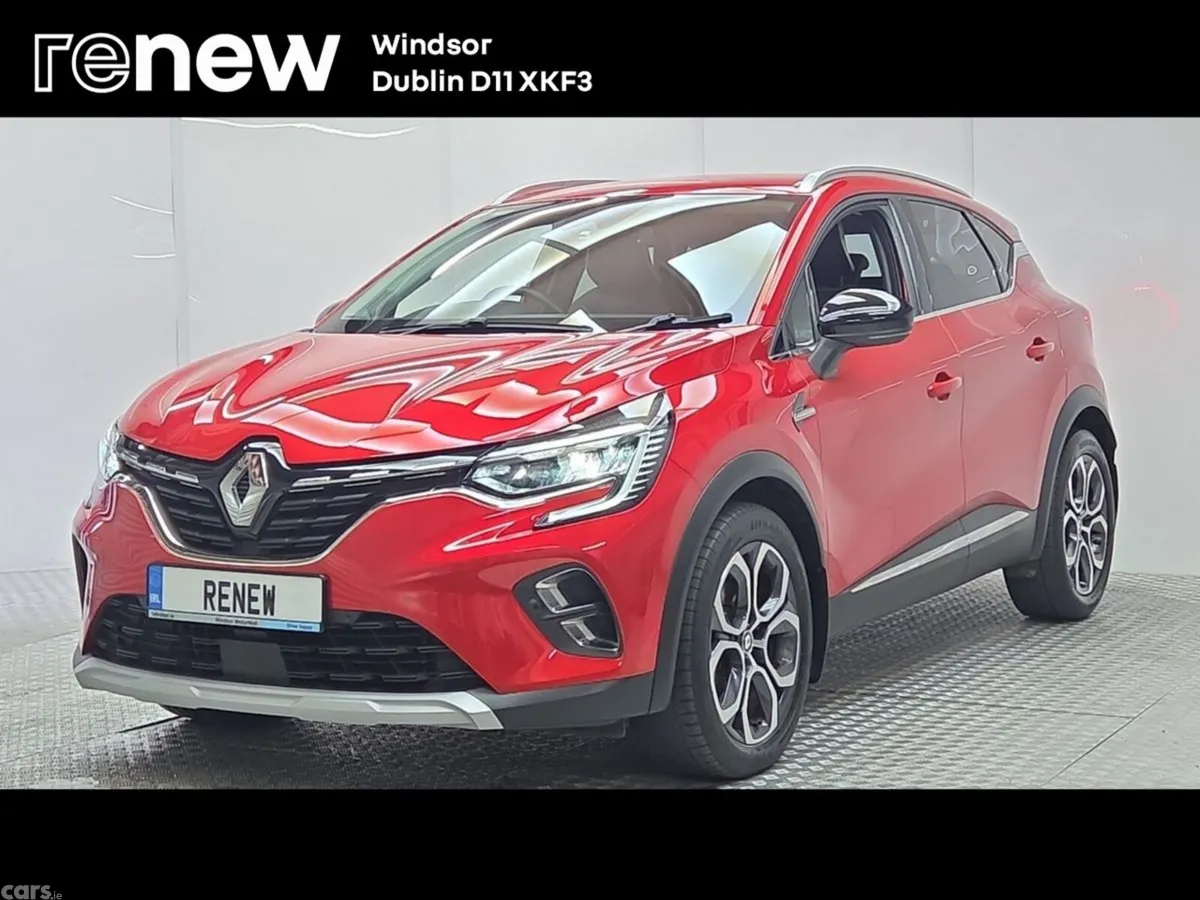 Renault Captur Hatchback, Petrol Hybrid, 2024, Red