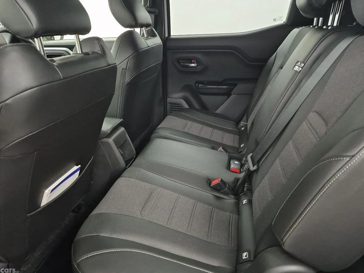 Suzuki Vitara SUV, Electric, 2026, White