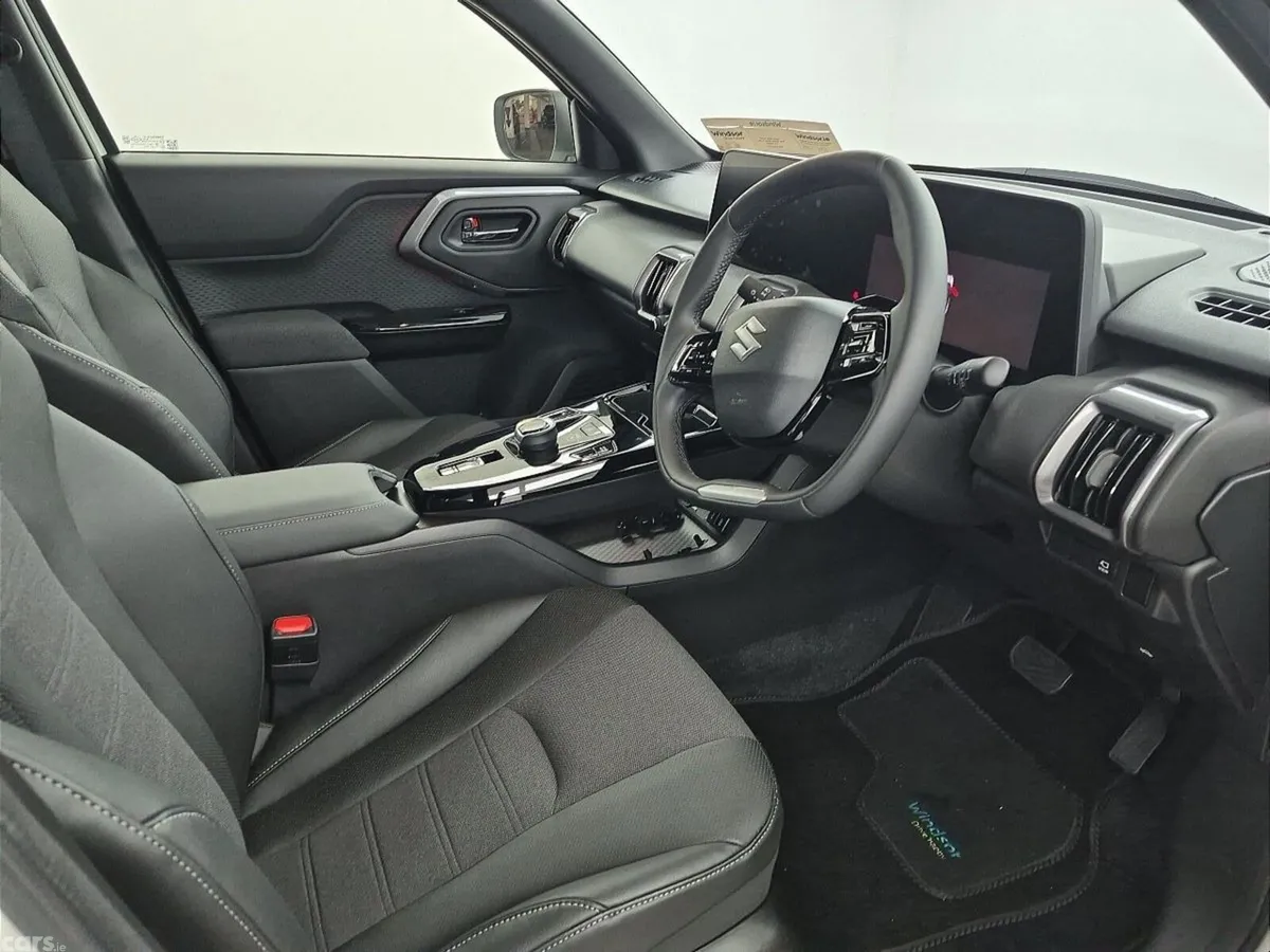 Suzuki Vitara SUV, Electric, 2026, White
