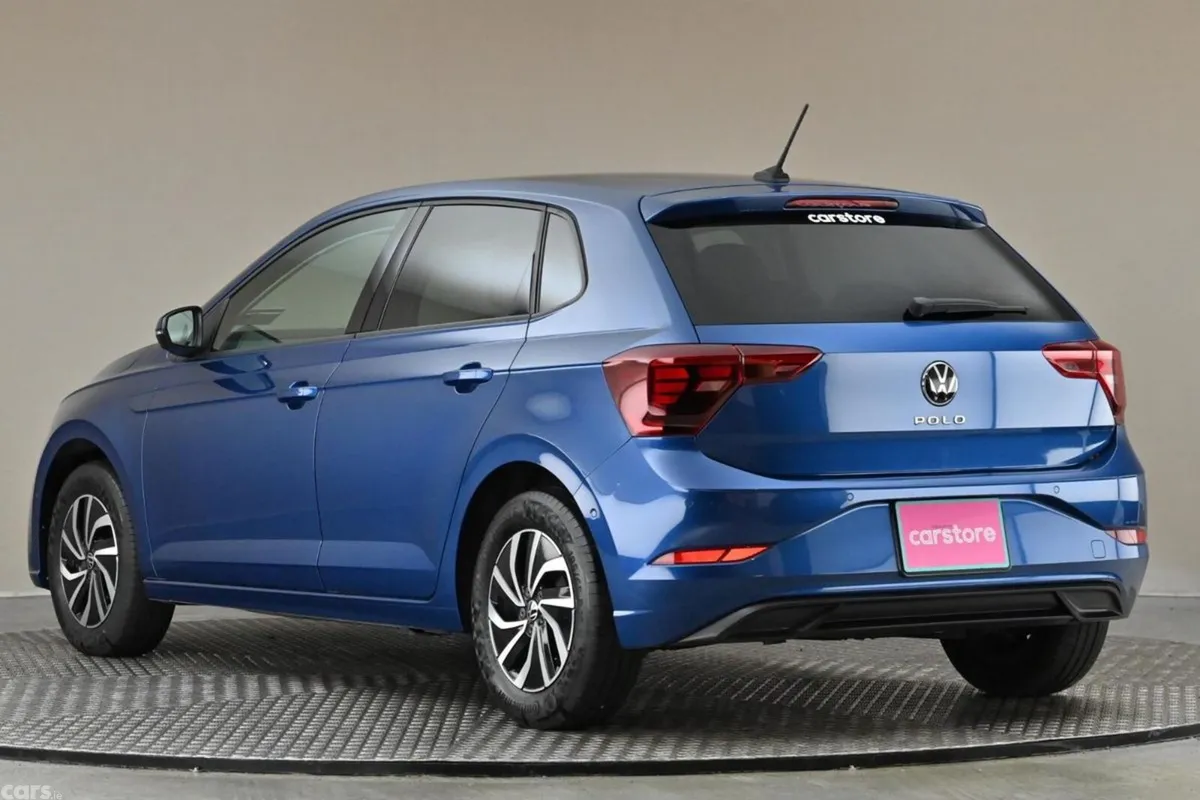 Volkswagen Polo Hatchback, Petrol, 2023, Blue