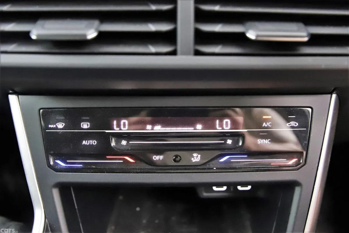 Volkswagen Polo Hatchback, Petrol, 2023, Blue