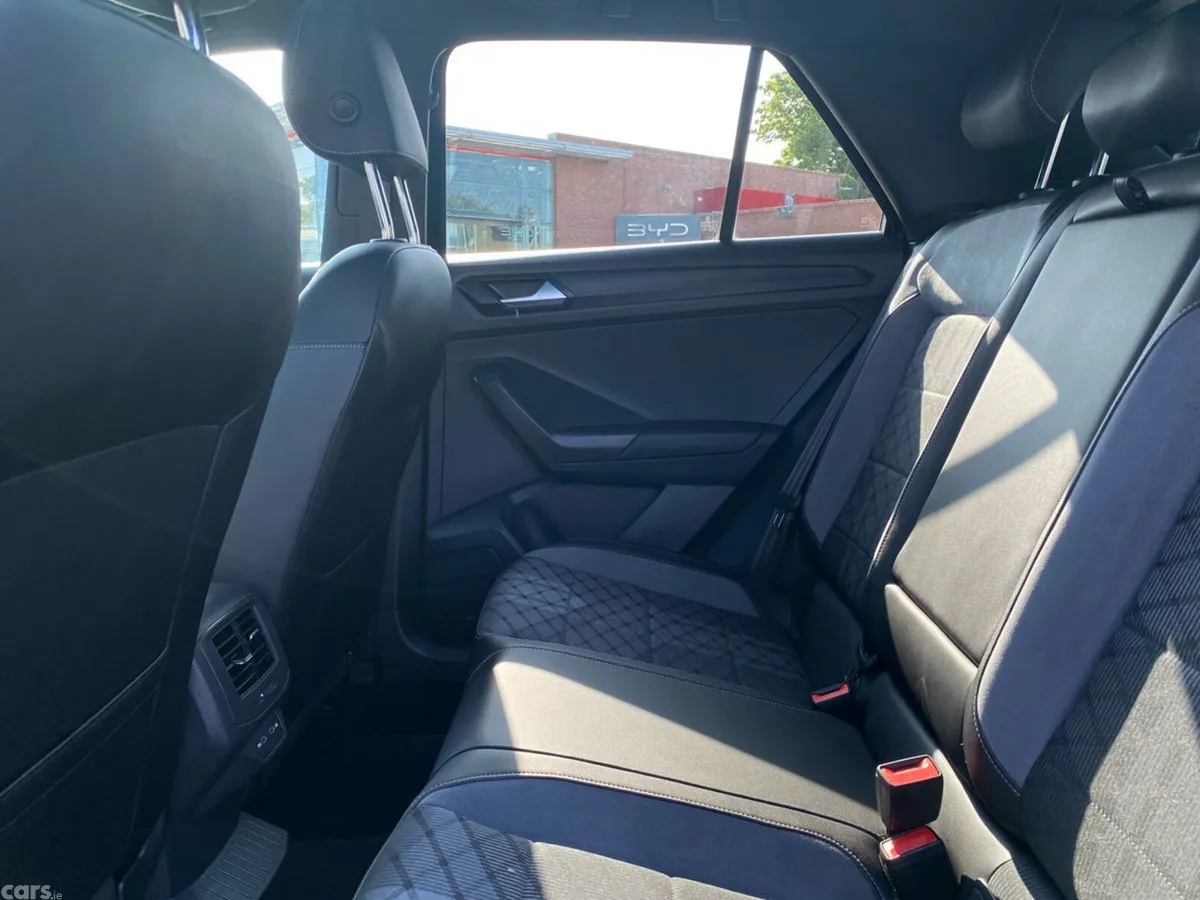 Volkswagen T-Roc ***DEPOSIT TAKEN***1.5 TSI R-Line, Blackrock