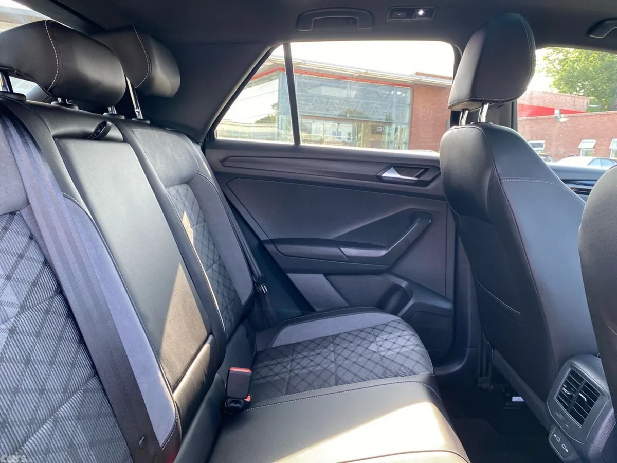 Volkswagen T-Roc ***DEPOSIT TAKEN***1.5 TSI R-Line, Blackrock