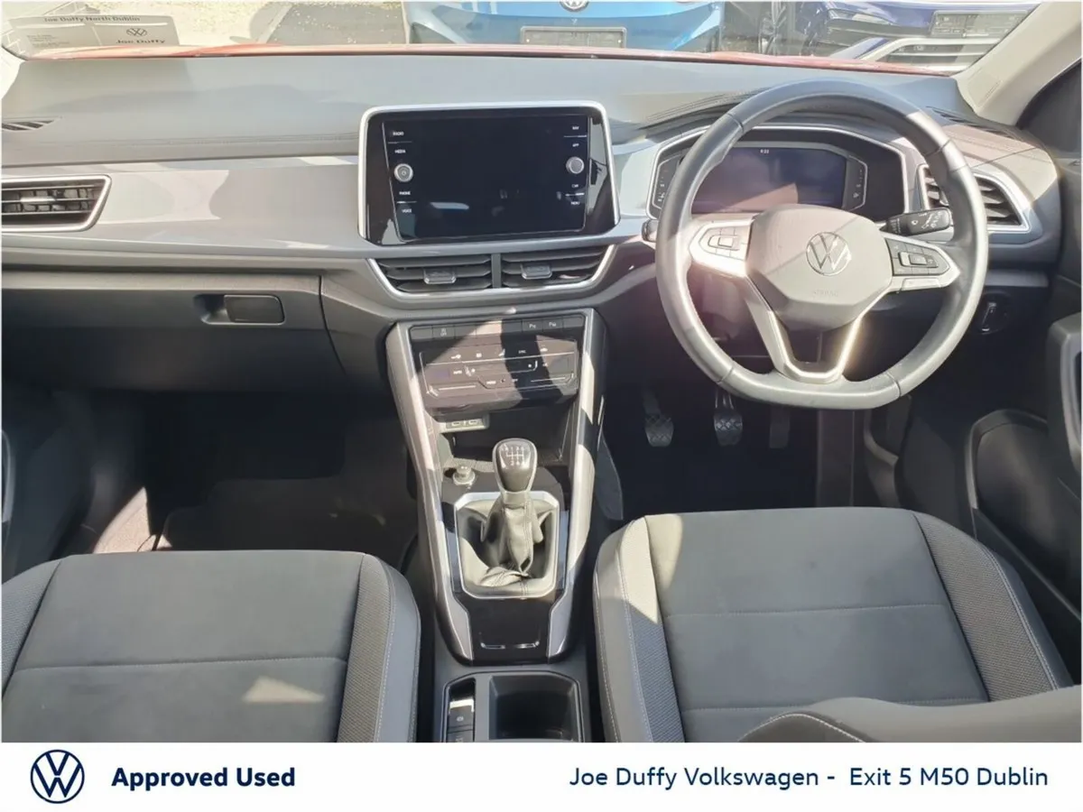 Volkswagen T-Roc SUV, Petrol, 2023, Red