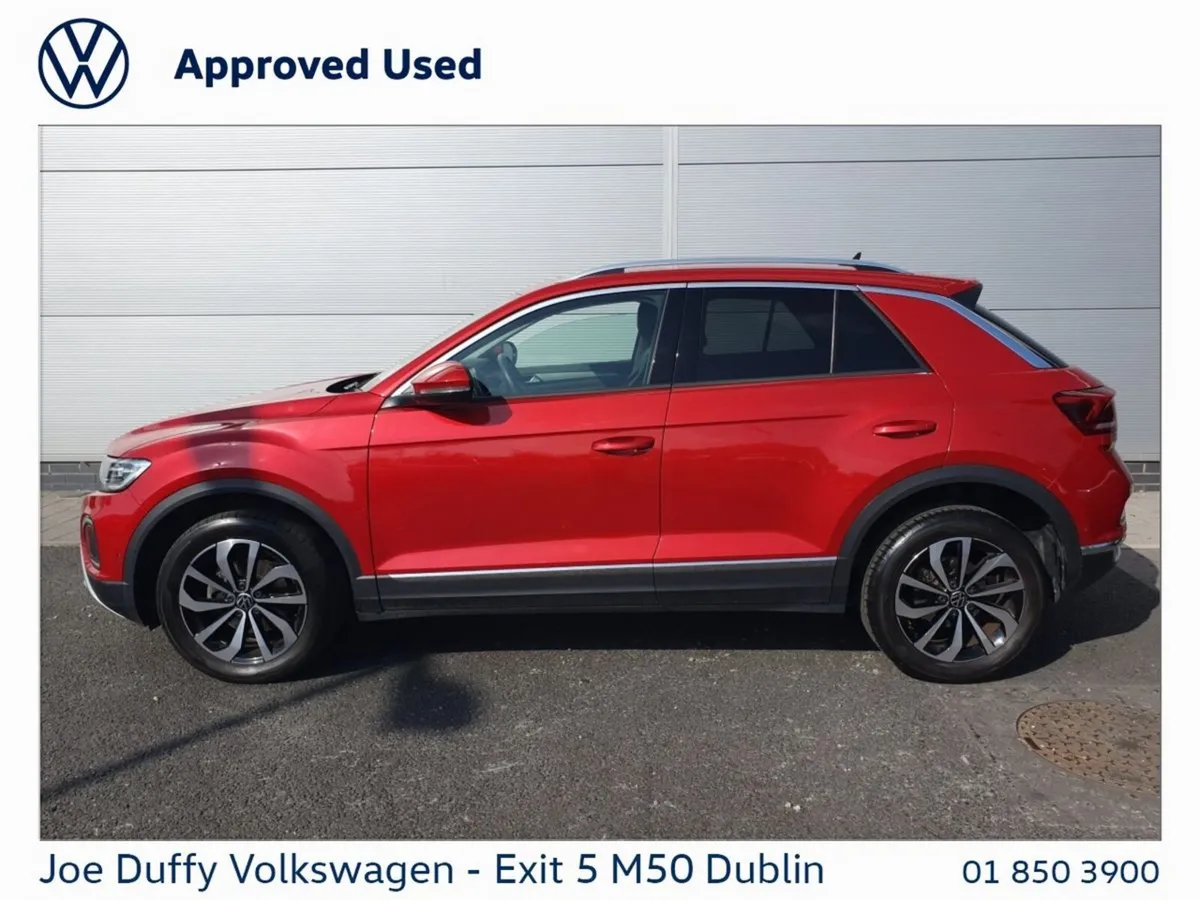 Volkswagen T-Roc SUV, Petrol, 2023, Red