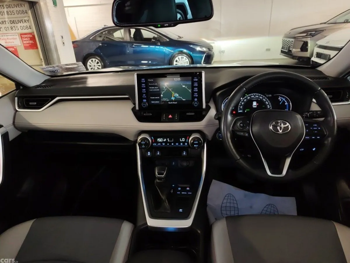 Toyota RAV4 SUV, Petrol Hybrid, 2022, Green