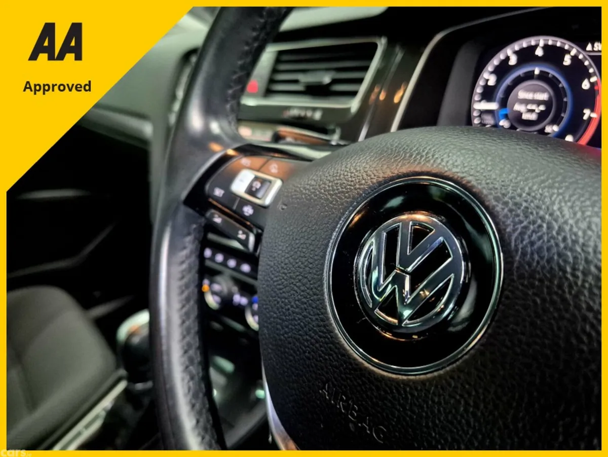 Volkswagen Golf Hatchback, Petrol, 2019, Black