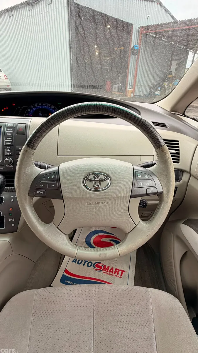 Toyota Estima MPV, Petrol Hybrid, 2011, White