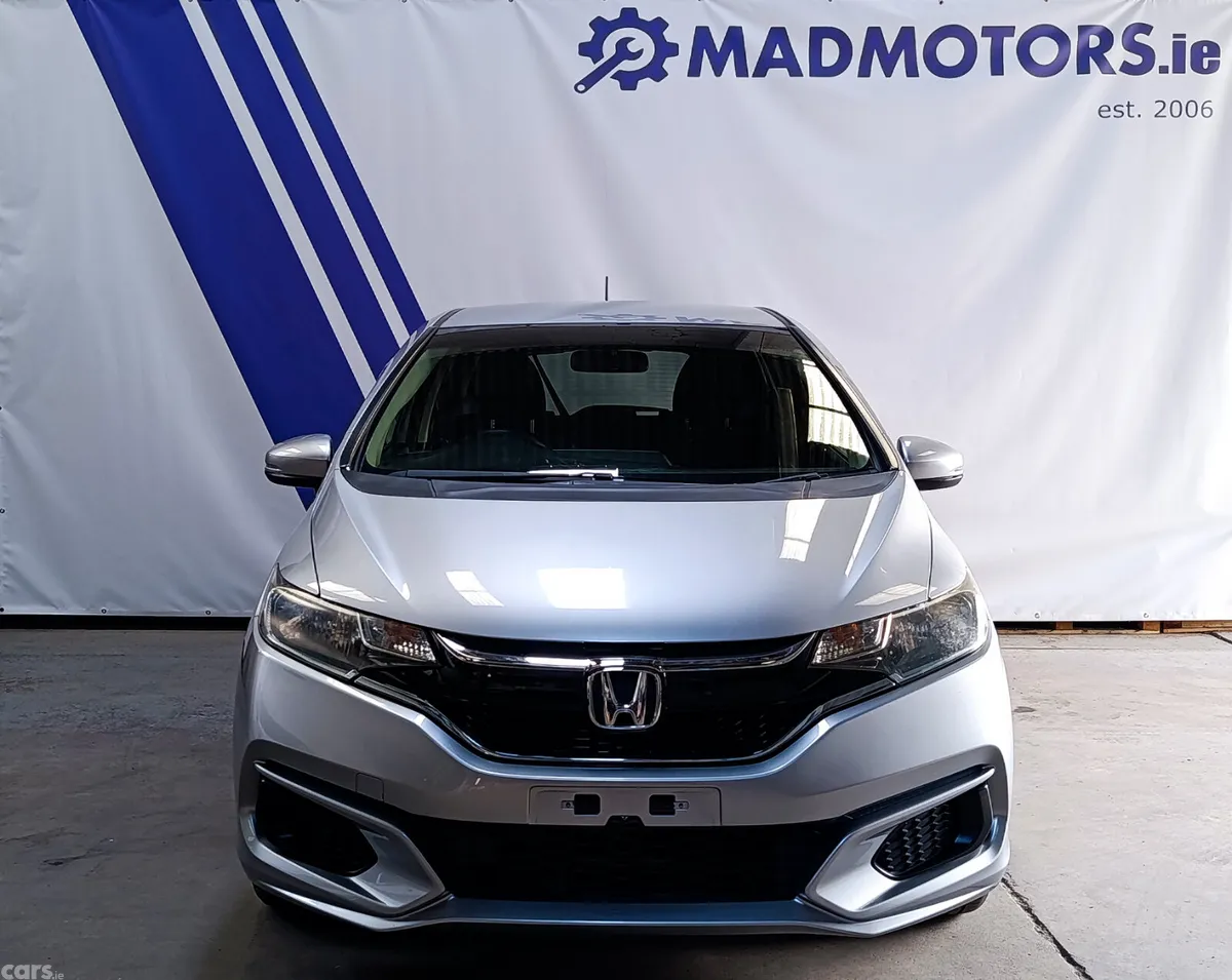 Honda Fit Hatchback, Petrol Hybrid, 2018, Silver