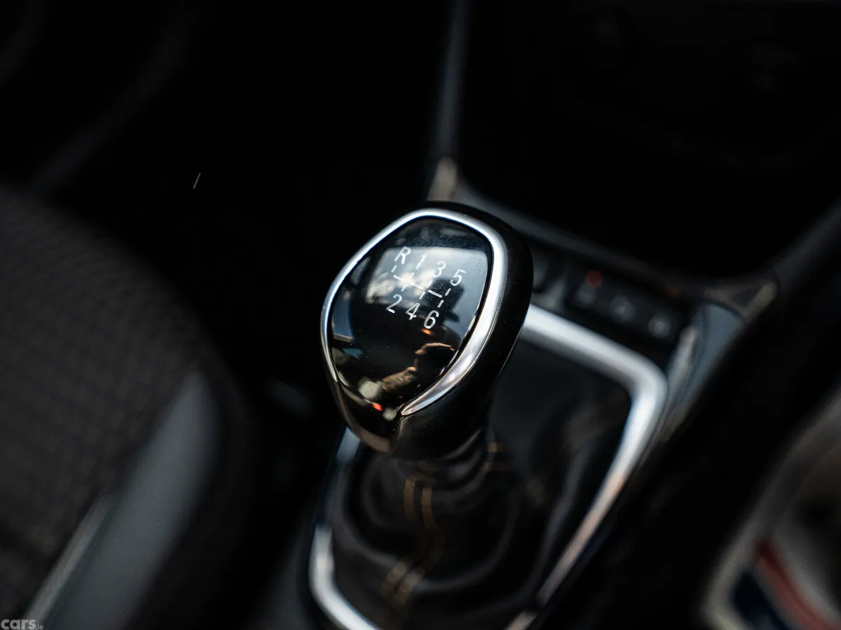 Opel Crossland X SUV, Diesel, 2021, Grey