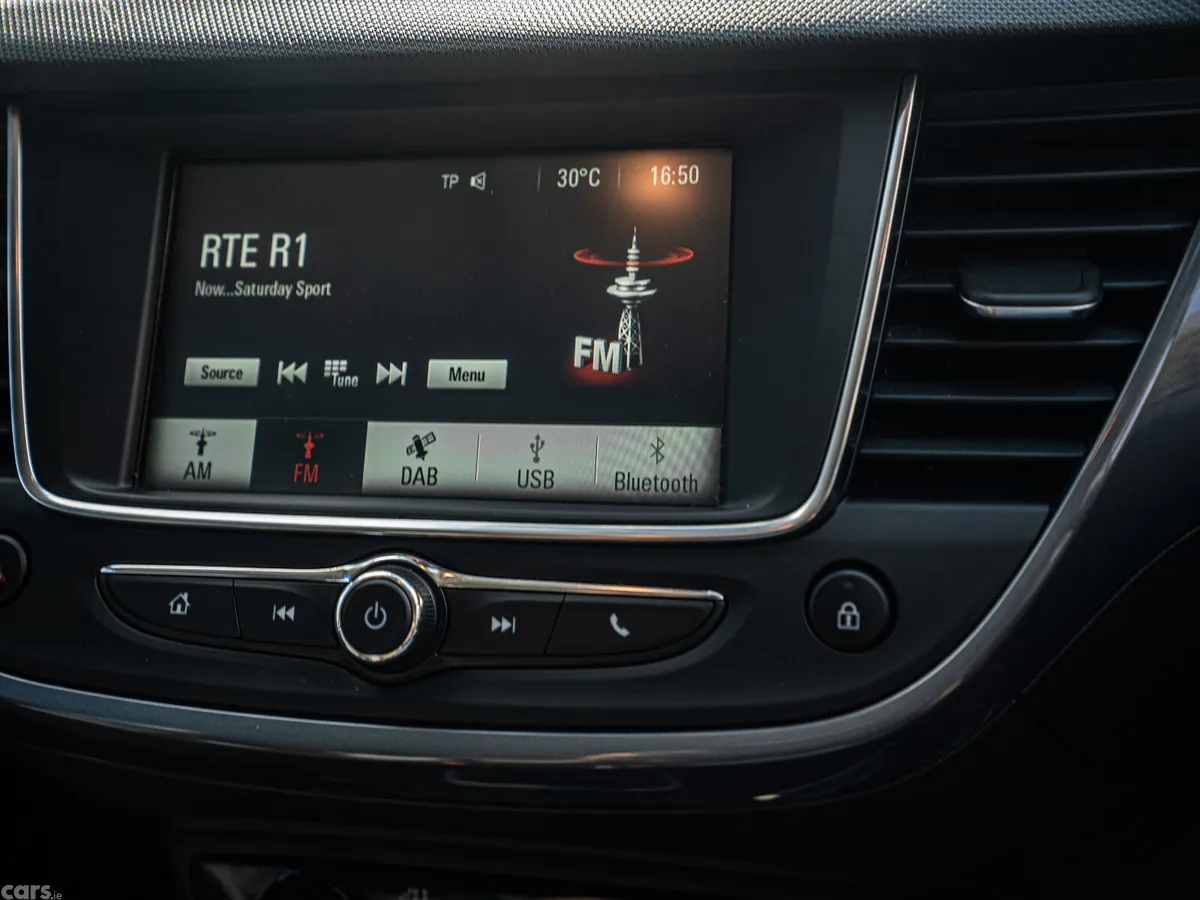 Opel Crossland X SUV, Diesel, 2021, Grey