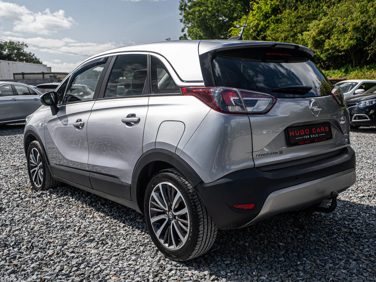 Opel Crossland X SUV, Diesel, 2021, Grey