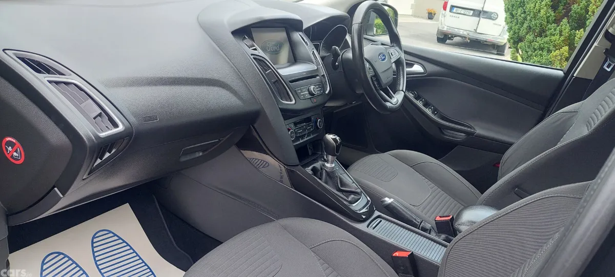 Ford Focus Saloon, Diesel, 2016, Black