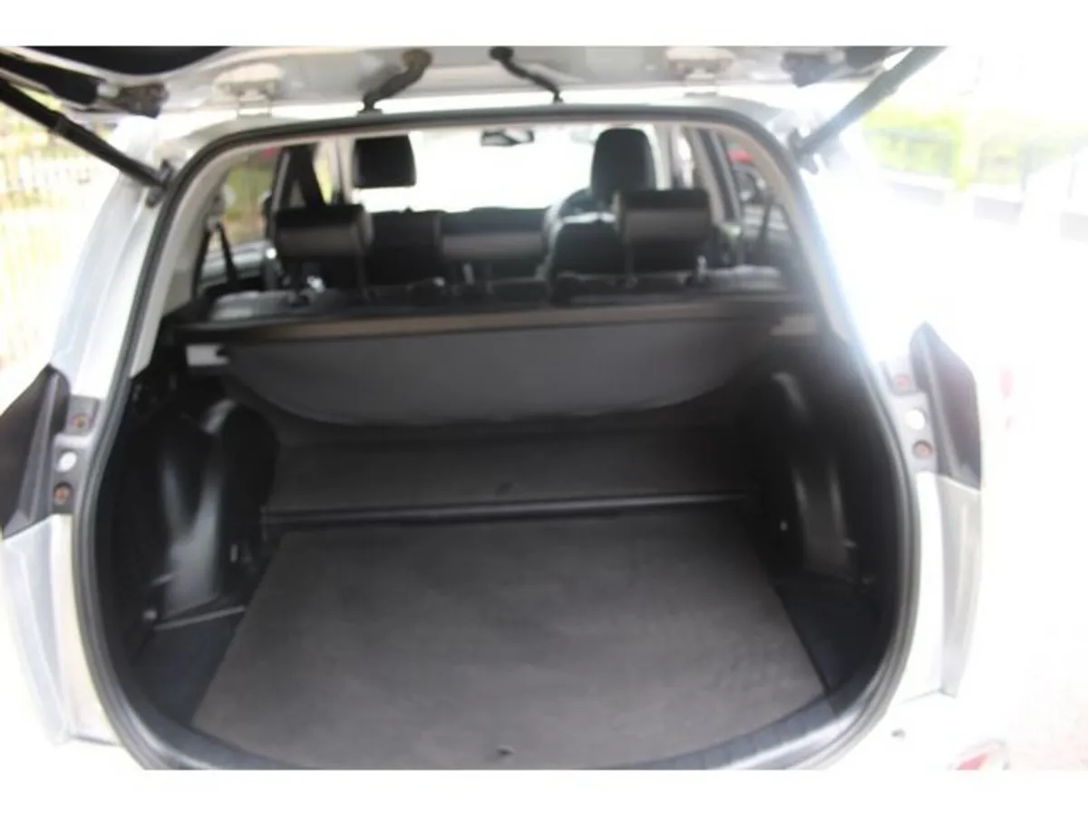 Toyota RAV4 Estate, Petrol Hybrid, 2016, Silver