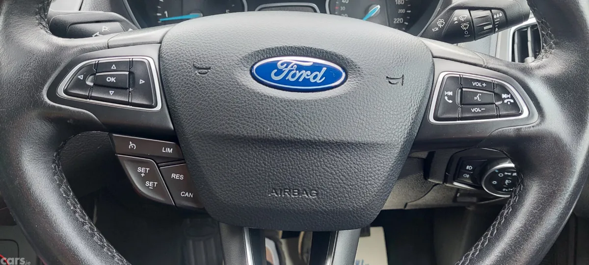 Ford Focus Saloon, Diesel, 2016, Black