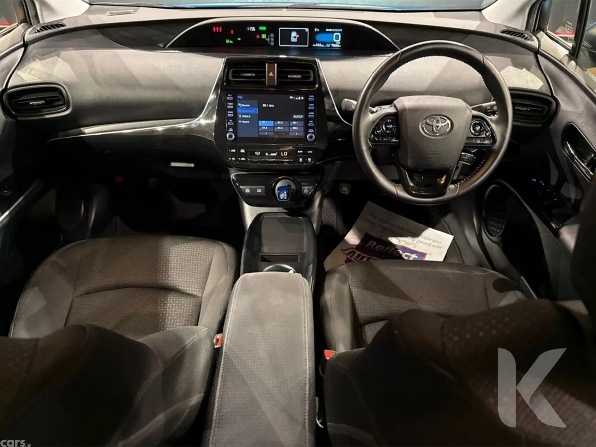 Toyota Prius Hatchback, Petrol Hybrid, 2022, Blue