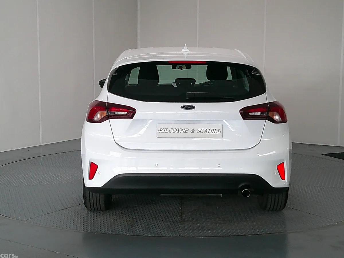 Ford Focus Hatchback, Diesel, 2022, White