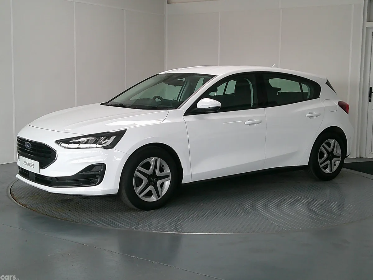 Ford Focus Hatchback, Diesel, 2022, White