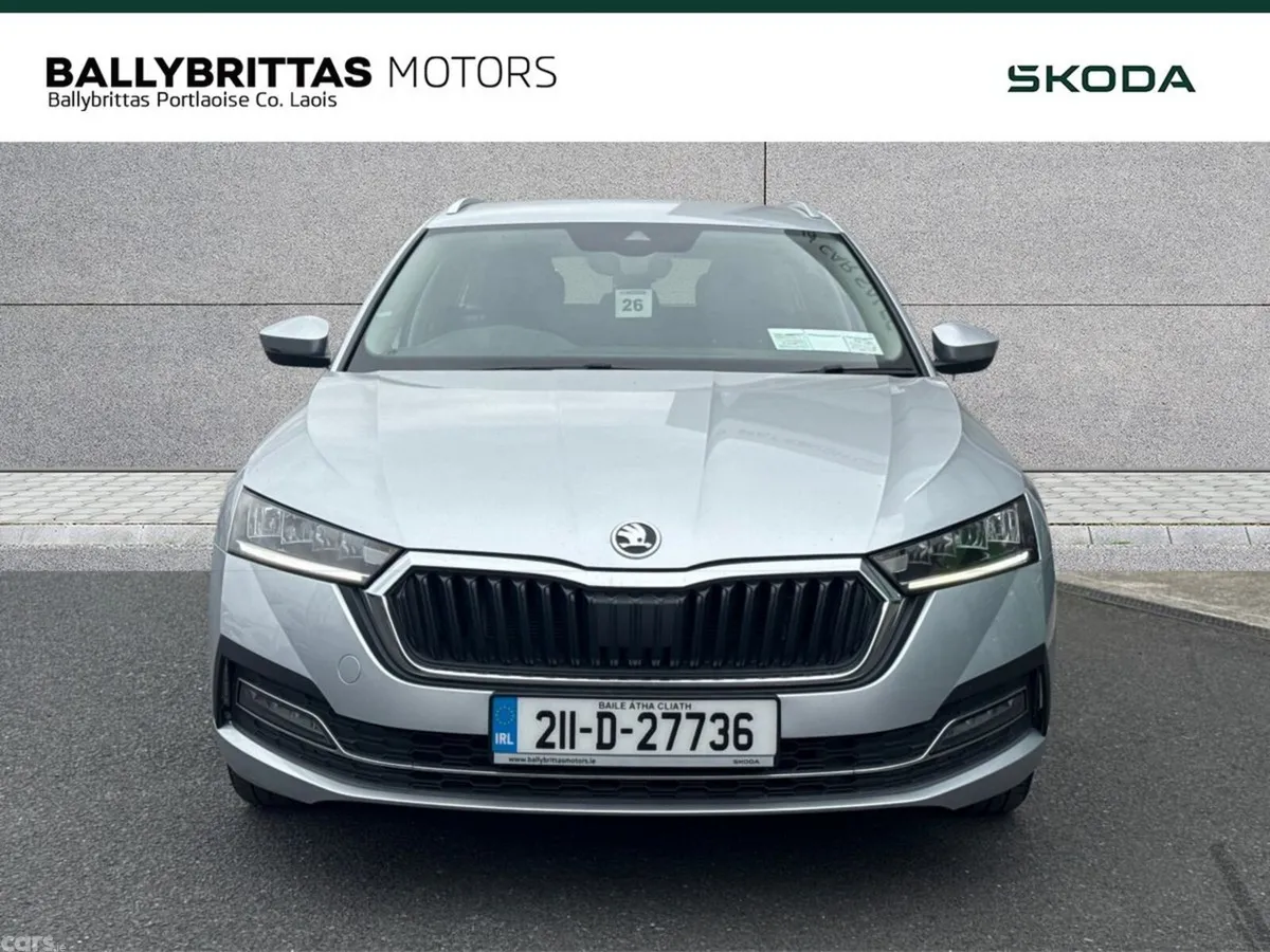 Skoda Octavia Estate, Diesel, 2021, Silver