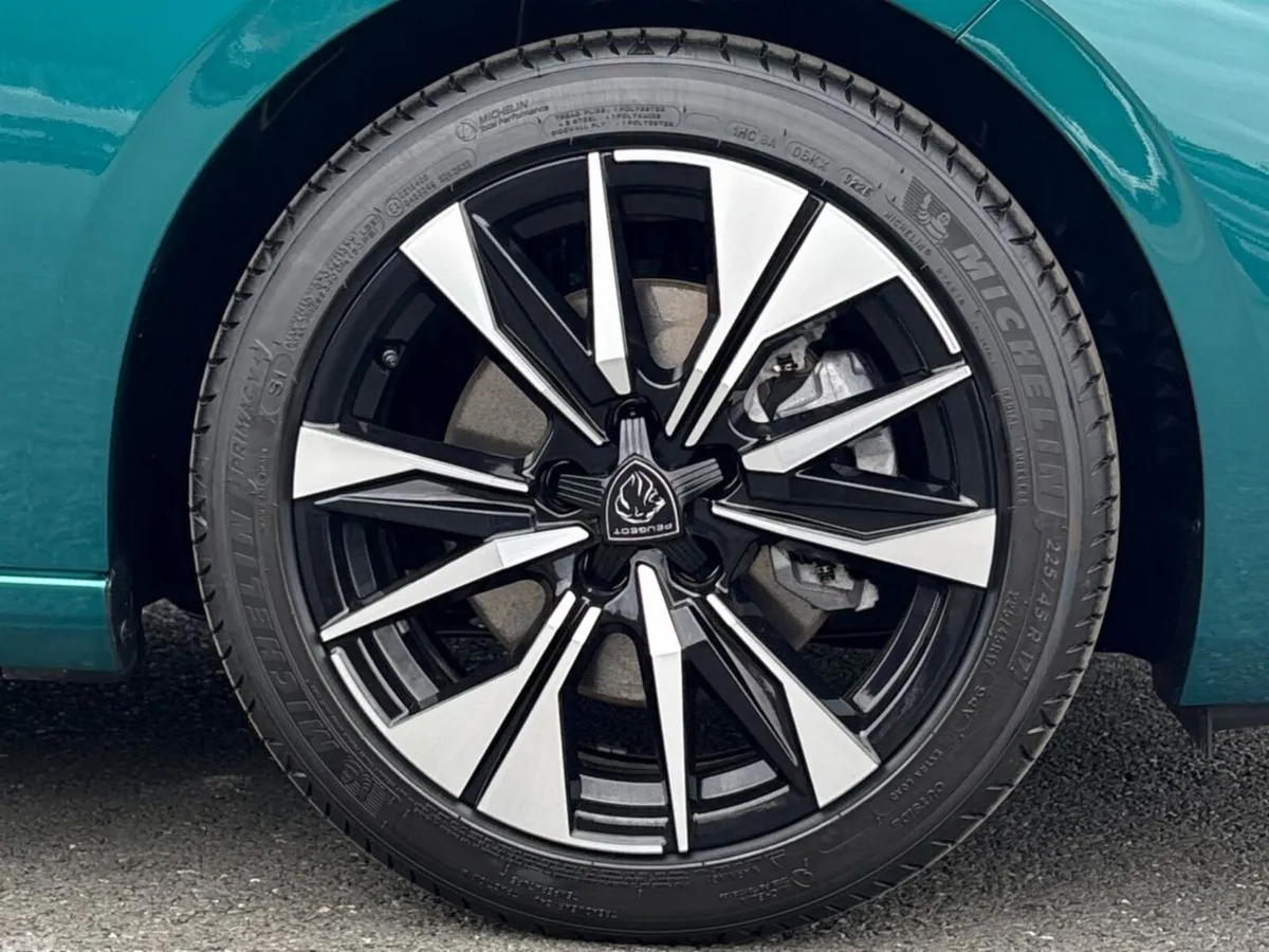 Peugeot 308 Hatchback, Petrol Hybrid, 2026, Green