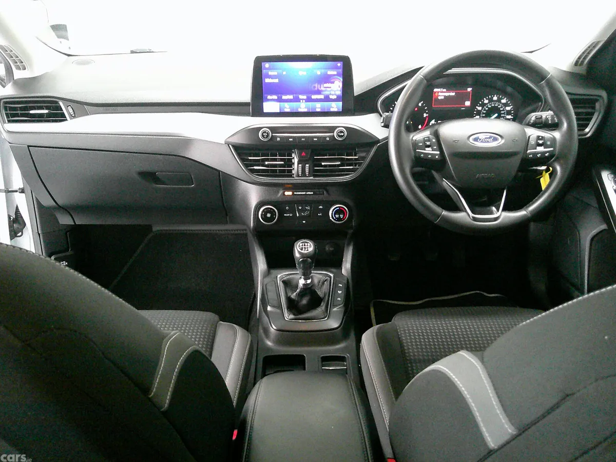Ford Focus Hatchback, Diesel, 2022, White