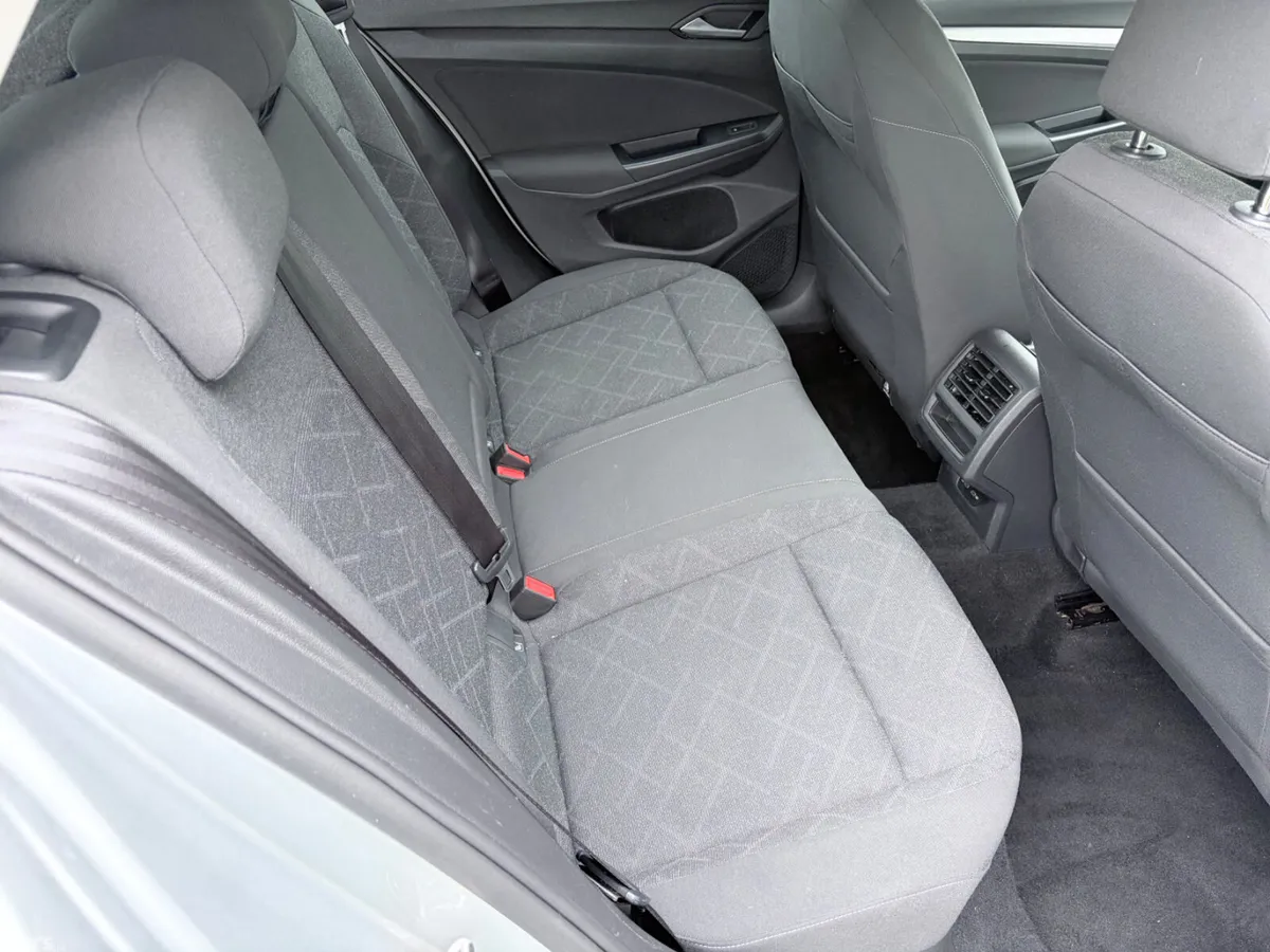 Volkswagen Golf Hatchback, Diesel, 2021, Silver