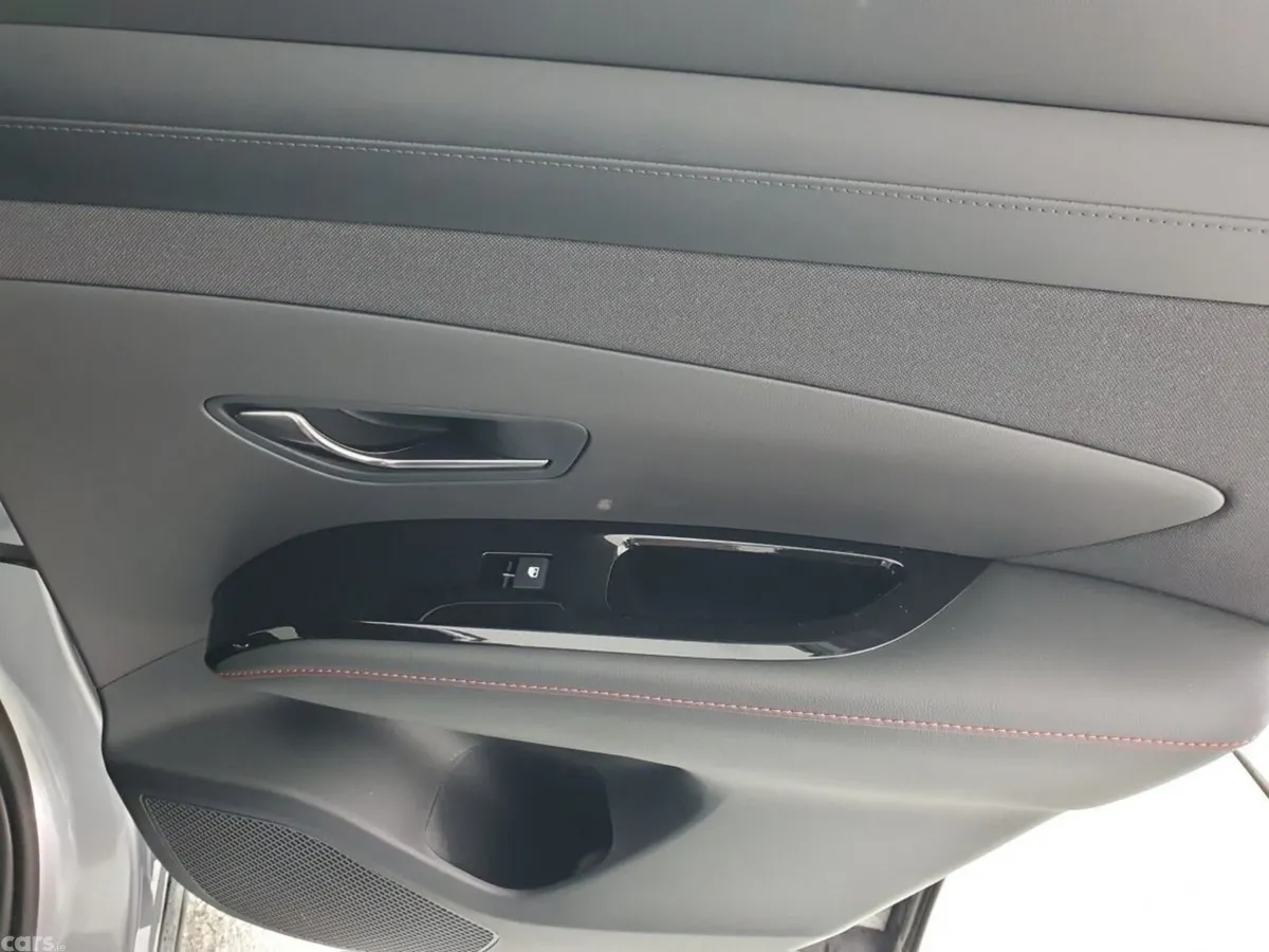 Hyundai Tucson SUV, Petrol Plug-in Hybrid, 2025, Silver