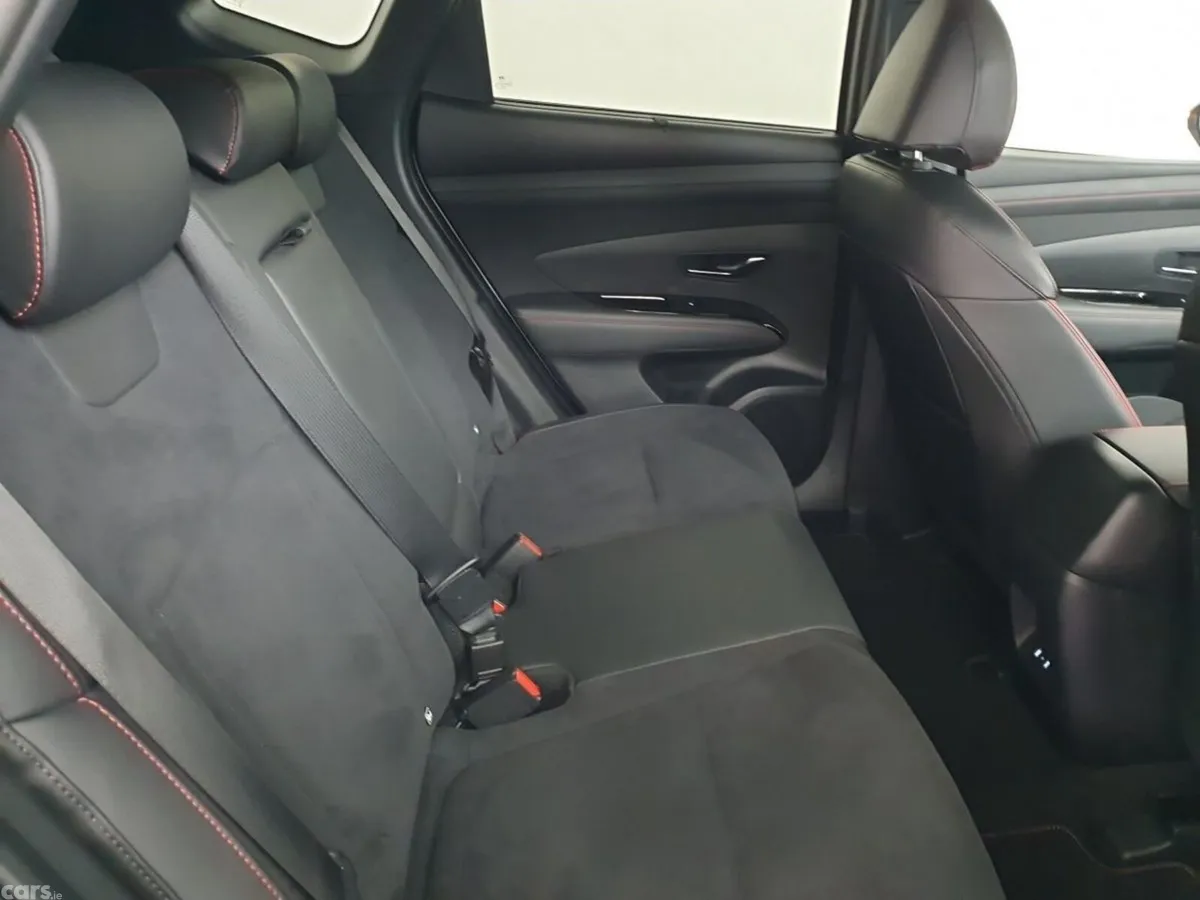 Hyundai Tucson SUV, Petrol Plug-in Hybrid, 2025, Silver