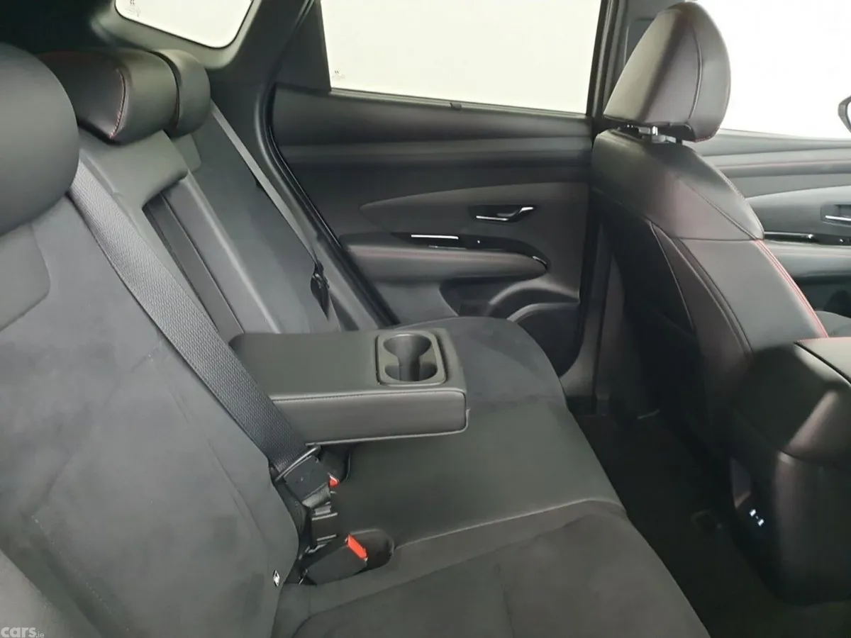 Hyundai Tucson SUV, Petrol Plug-in Hybrid, 2025, Silver