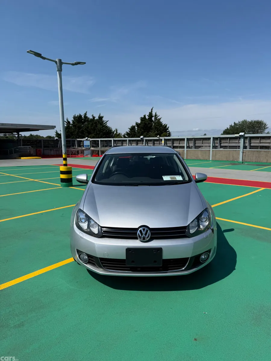 Volkswagen Golf Hatchback, Petrol, 2012, Silver