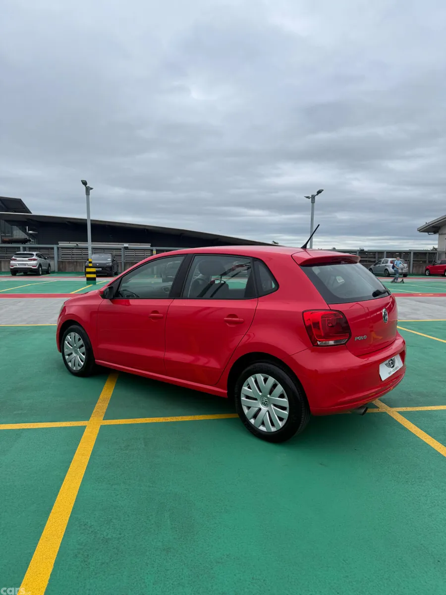 Volkswagen Golf Hatchback, Petrol, 2011, Red