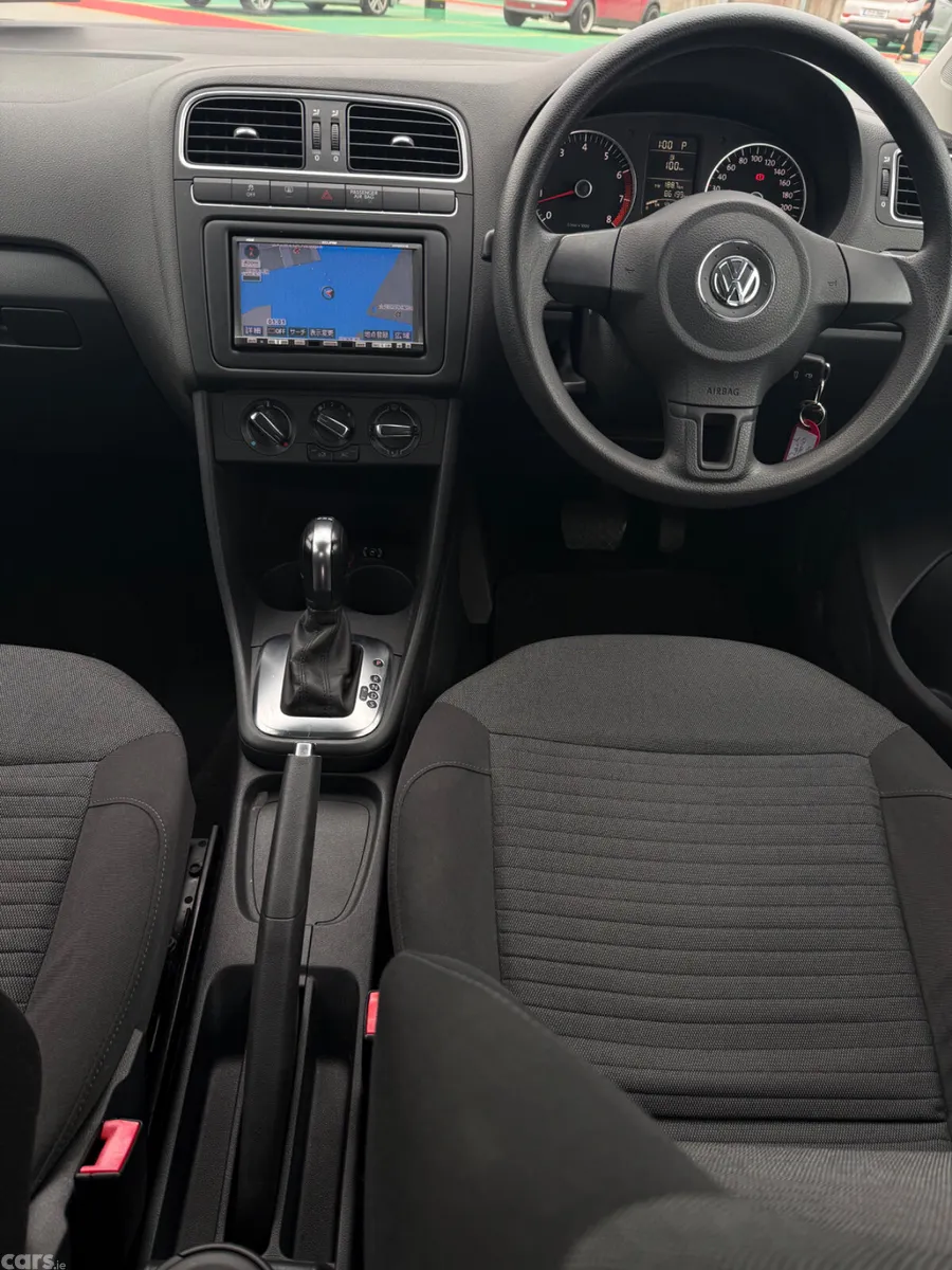 Volkswagen Golf Hatchback, Petrol, 2011, Red