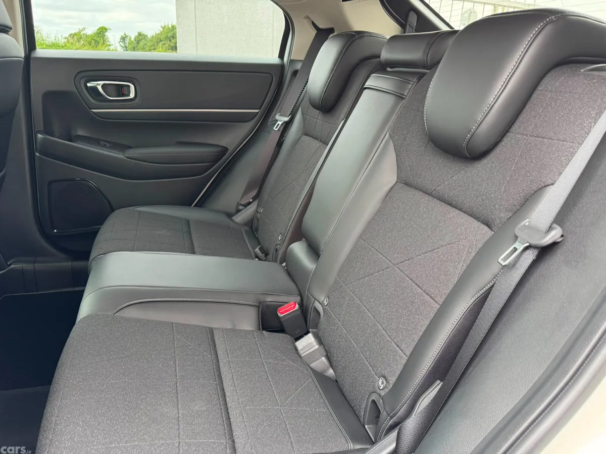 Honda HR-V Estate, Petrol Hybrid, 2026, White