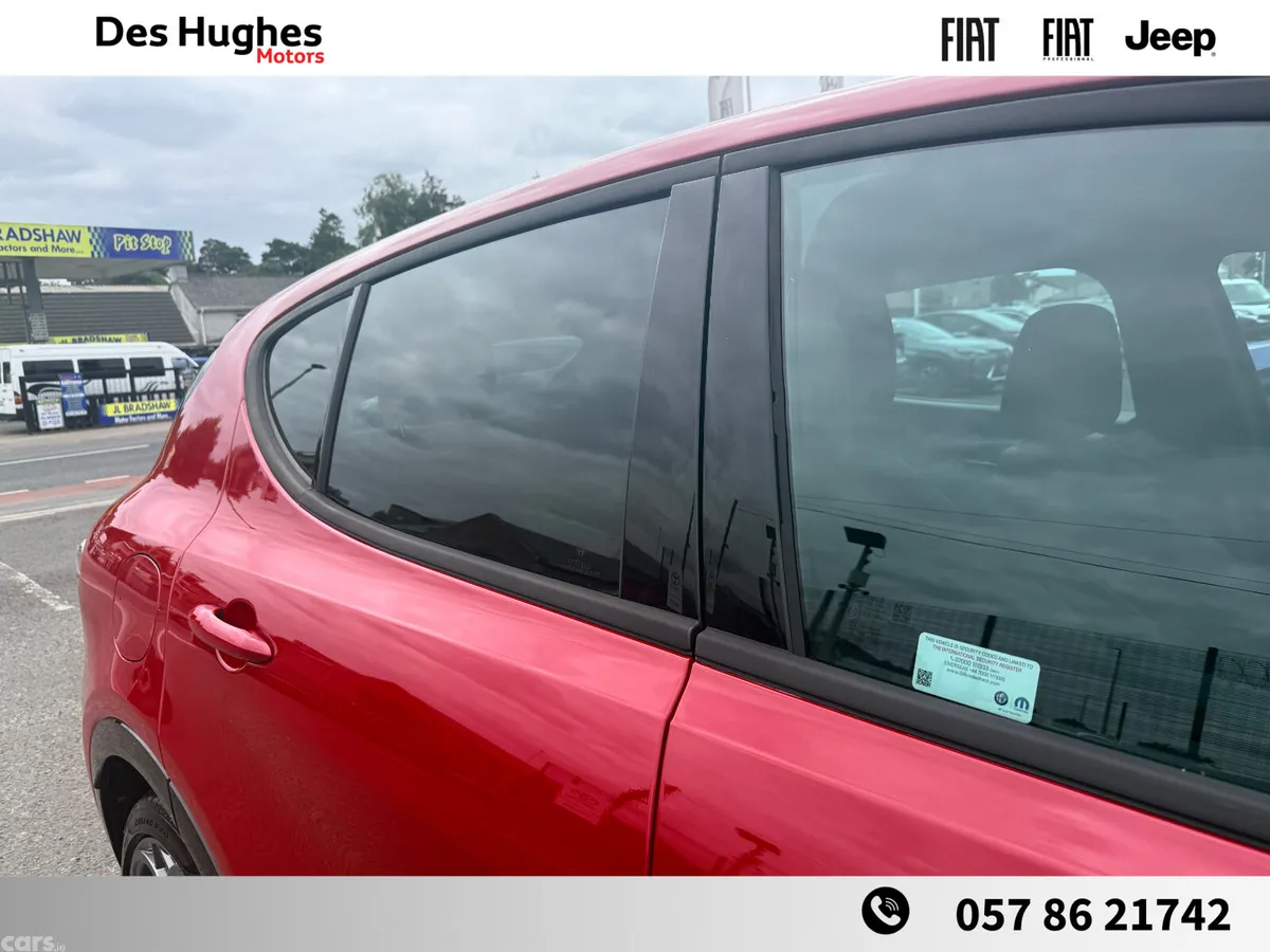 Alfa Romeo Tonale SUV, Petrol Plug-in Hybrid, 2023, Red